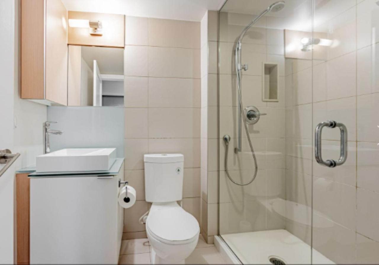 Executive 2 Beds Near Cn Tower, Rogers Centre, Scotia Area, Business District, Entertainment District, Lakeshore Торонто Экстерьер фото